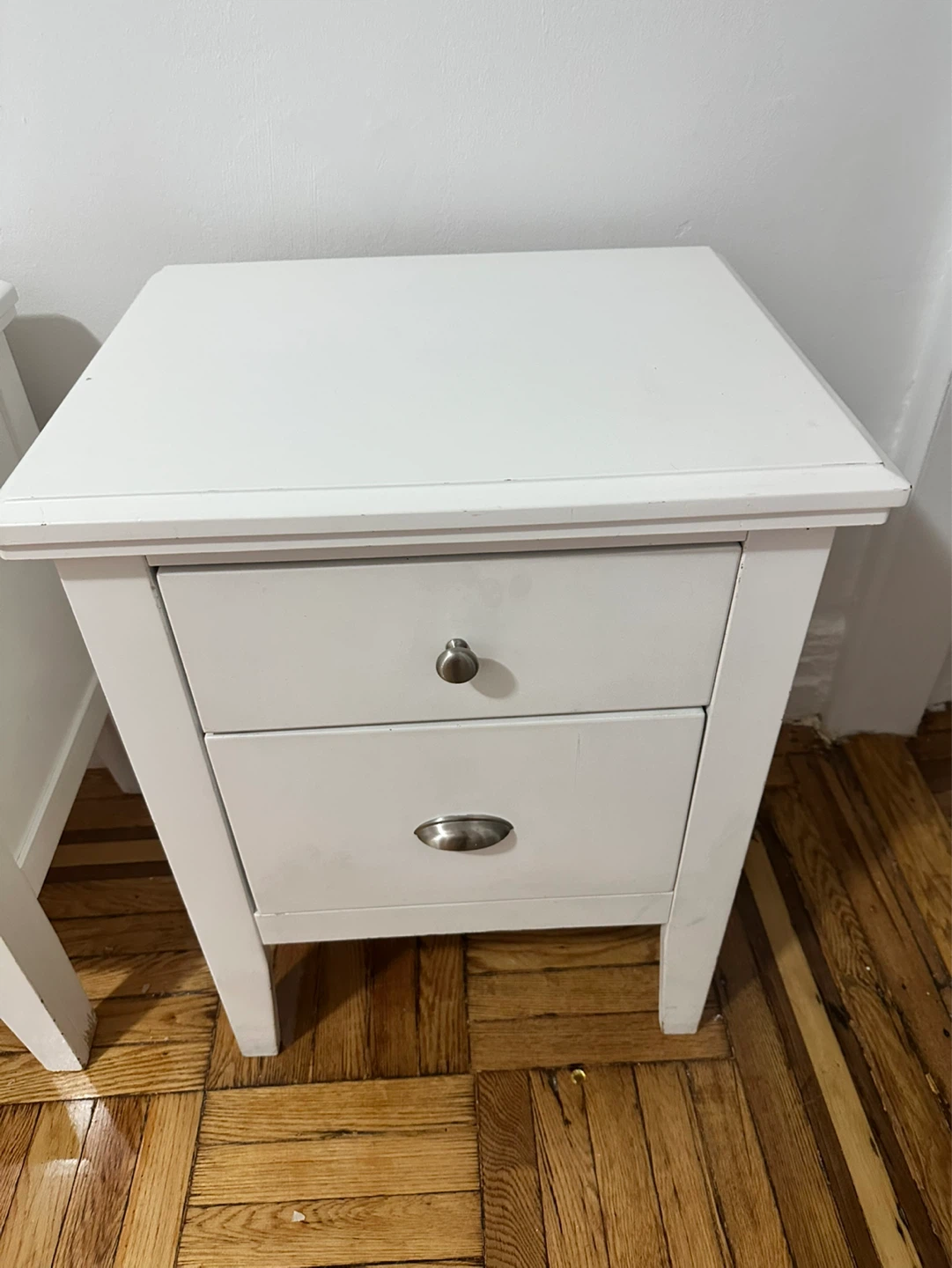 White 2-Drawer Nightstand - photo 3