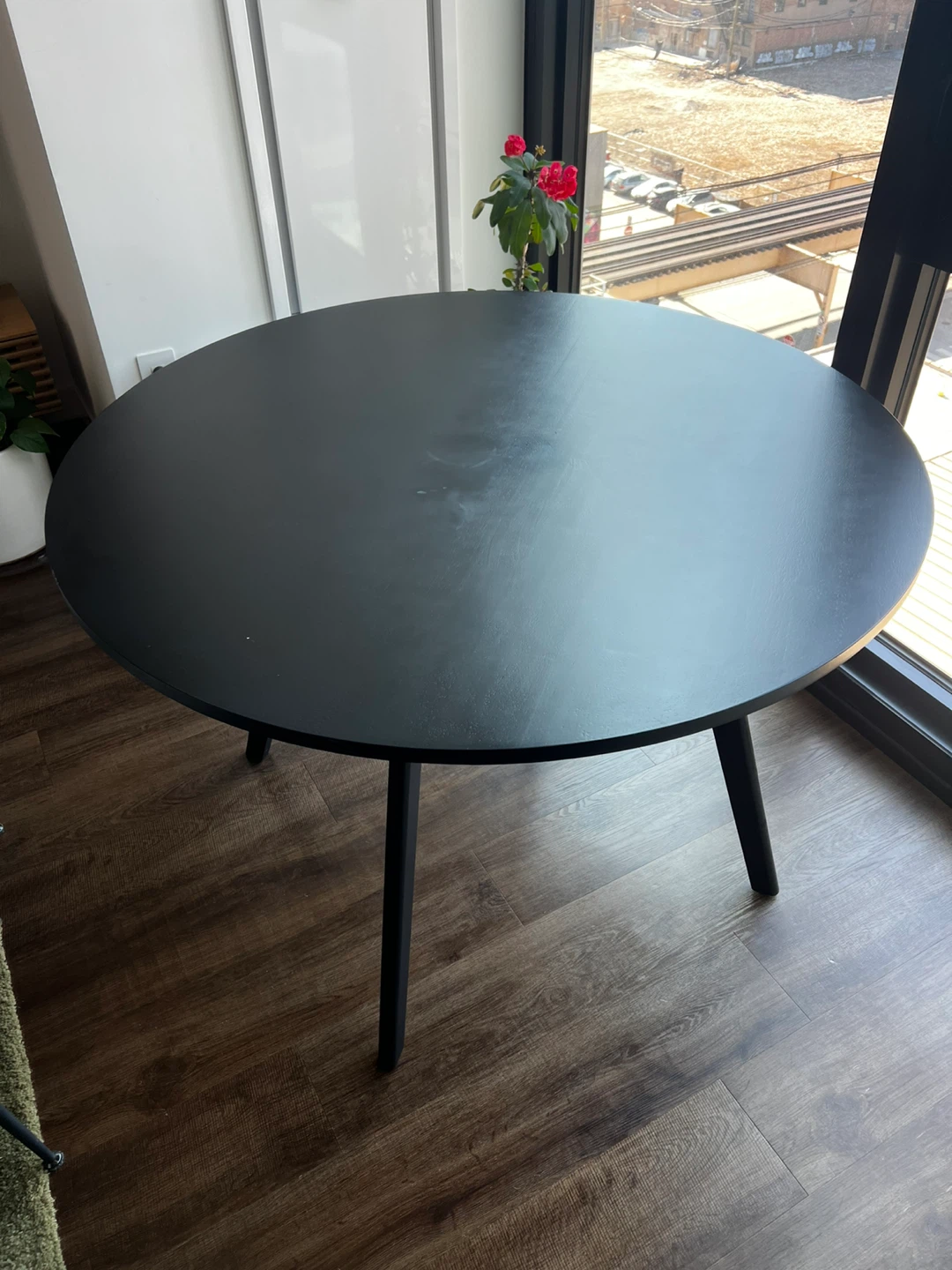 Solid Wood Round Dining Table – 44” – Modern Black Finish - photo 5