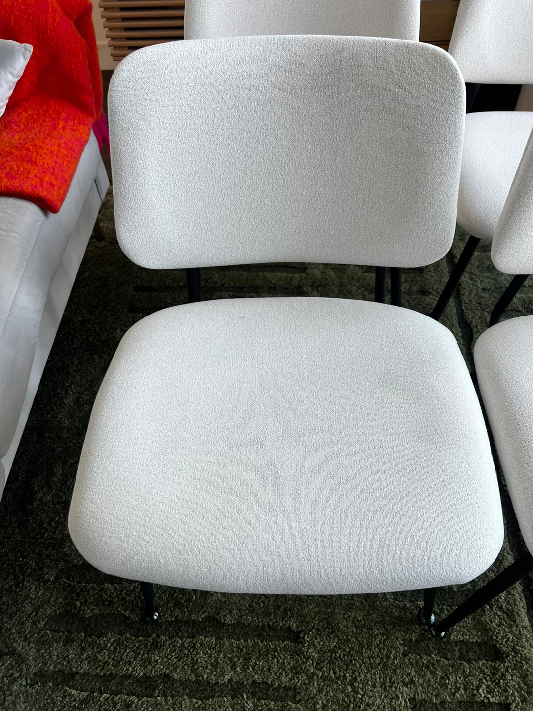 Set of 4 White Boucle Dining Chairs - photo 3