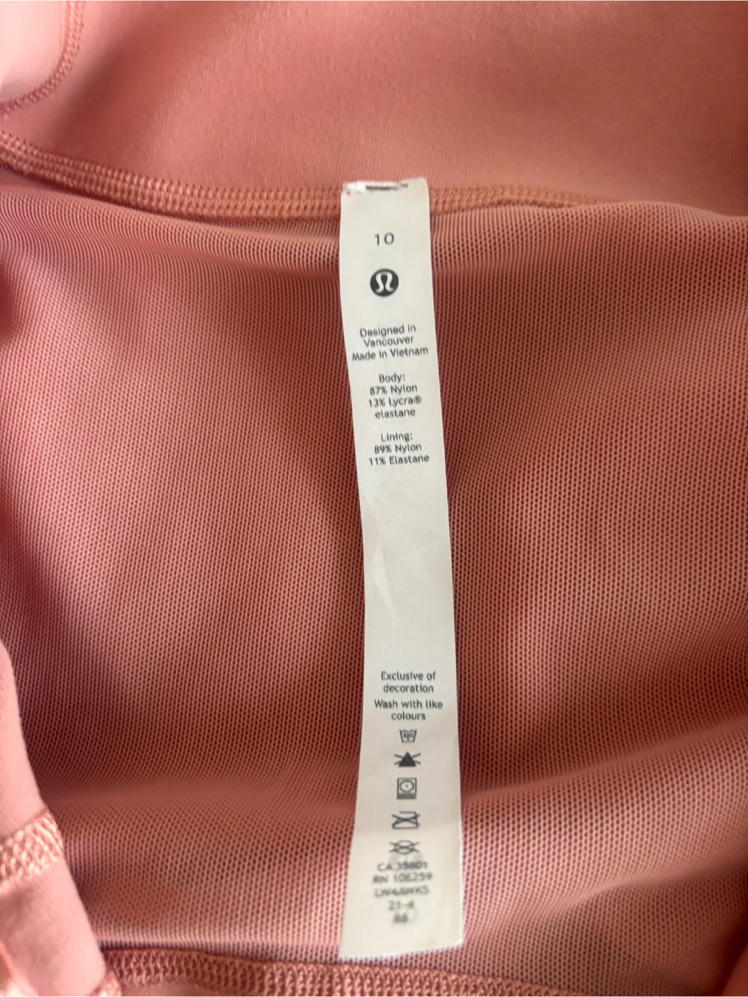 Lululemon Pink Jacket - Size 10 - photo 4