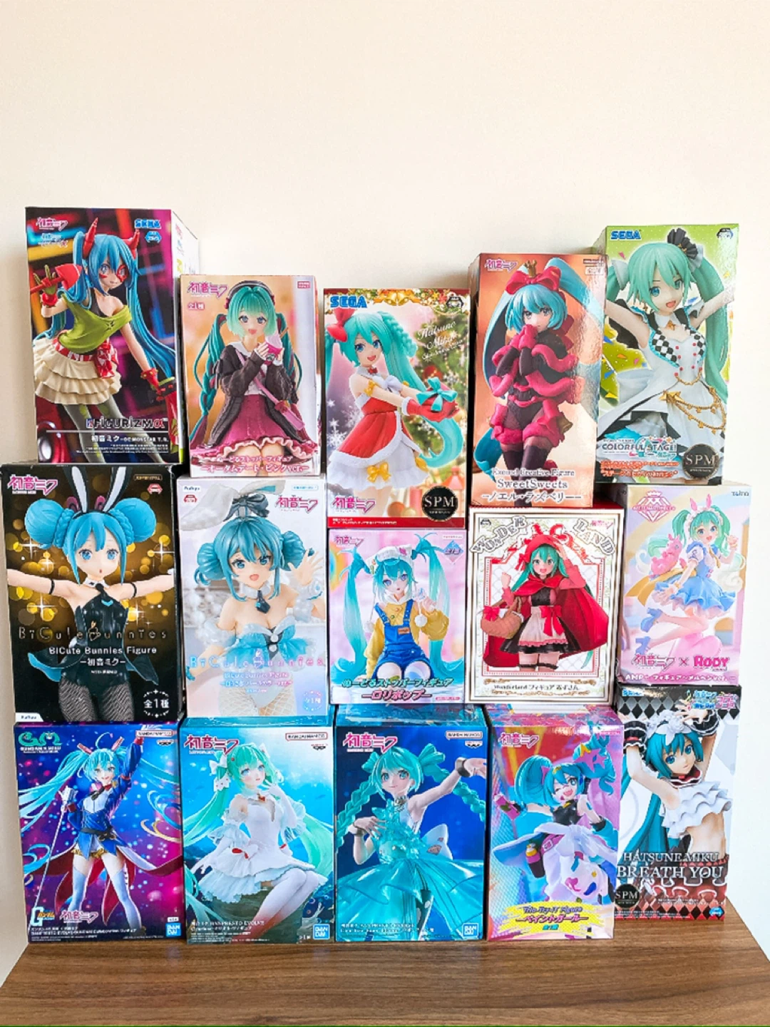 Hatsune Miku Figures - Various SEGA SPM & BiCute Bunnies