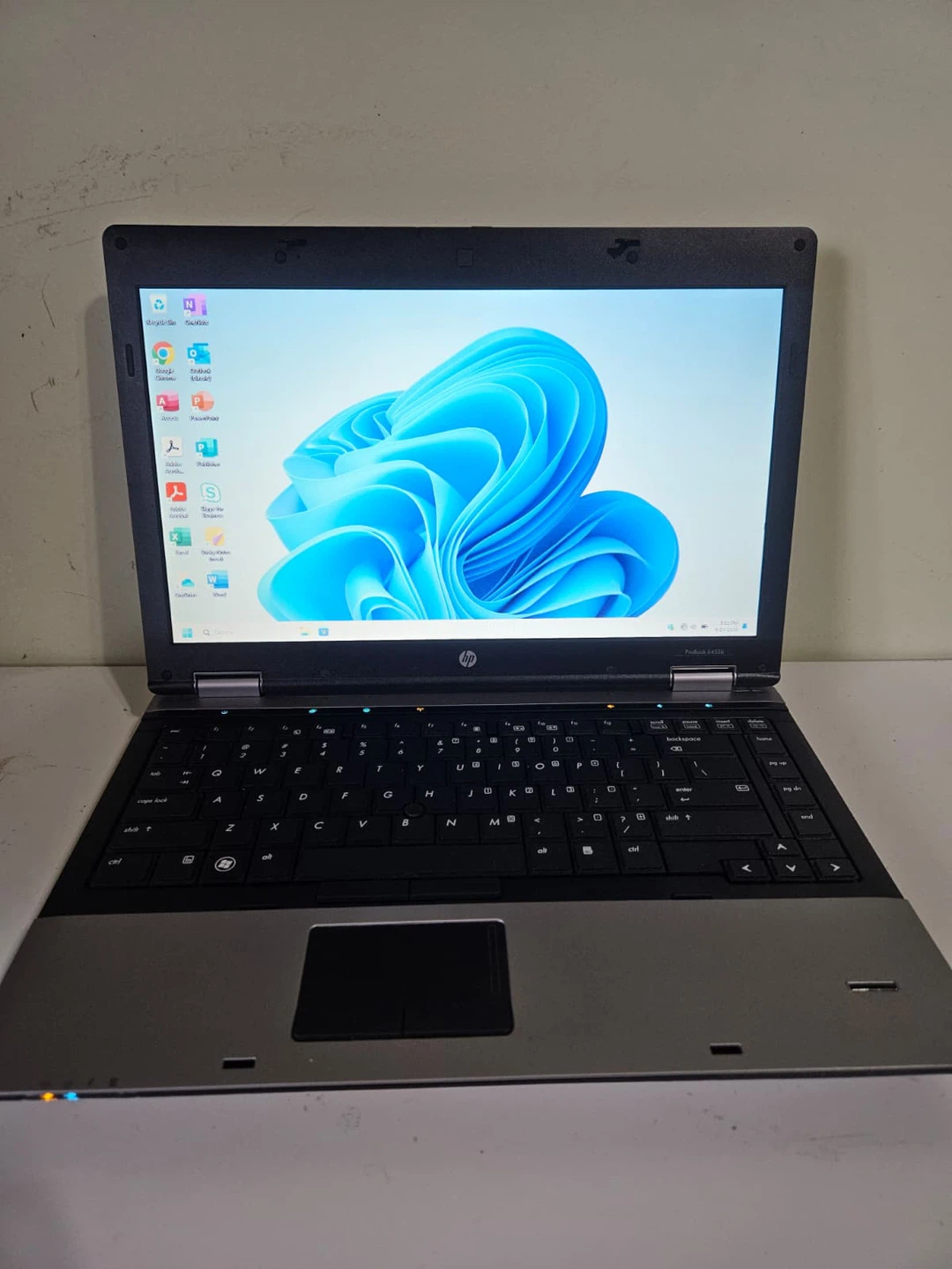 🔥 HP 14” ProBook with Charger | Win11 Pro | 8GB RAM | 128GB SSD