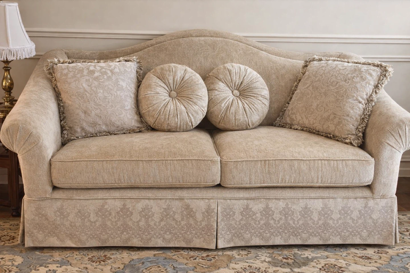 Sofa with Decorative Pillows