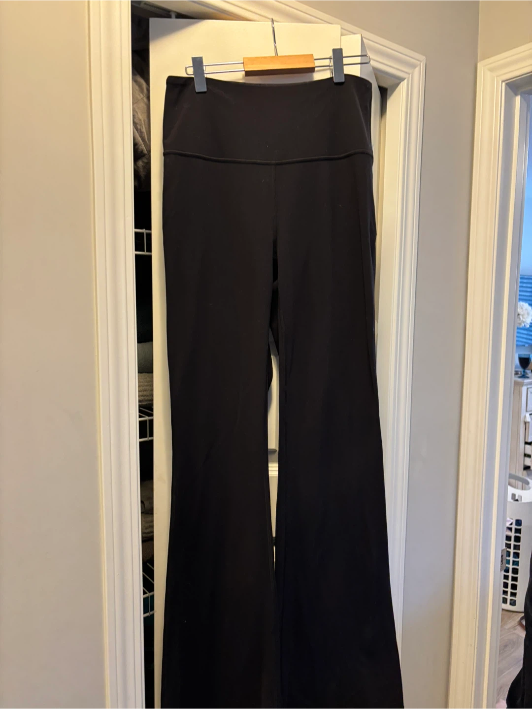 Lululemon Black Flare Yoga Pants - photo 2