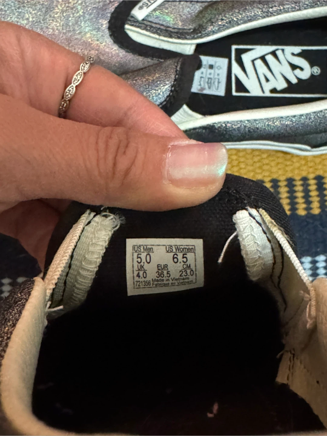 Vans Slip-On Shoes - Women's Size 6.5 - photo 2