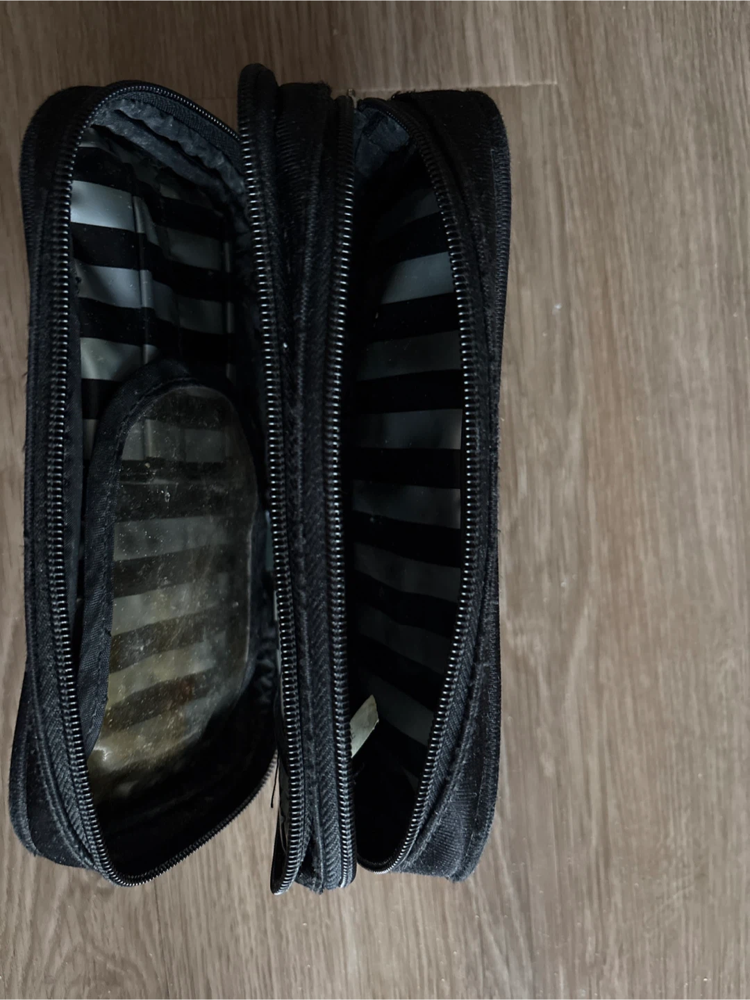Black Cosmetic Bag - photo 2