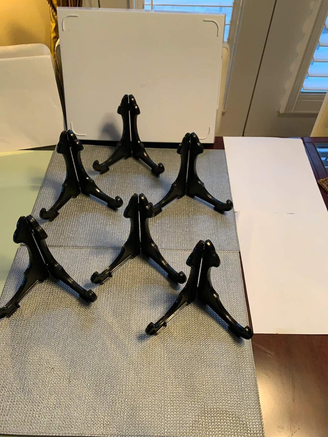 Black Decorative Plate Stands (Sets of 6 )