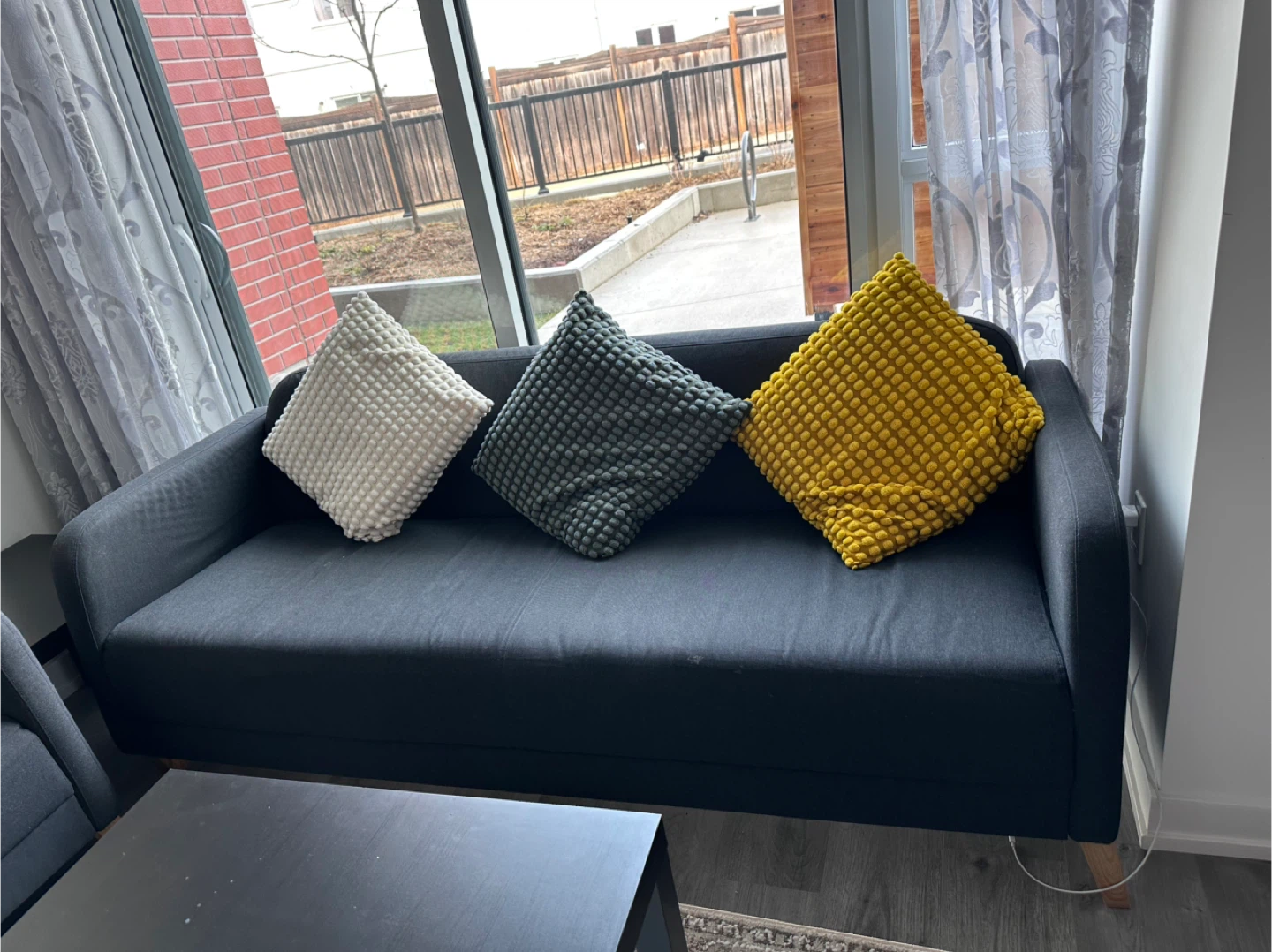 Ikea sofa set perfect for living room - photo 2