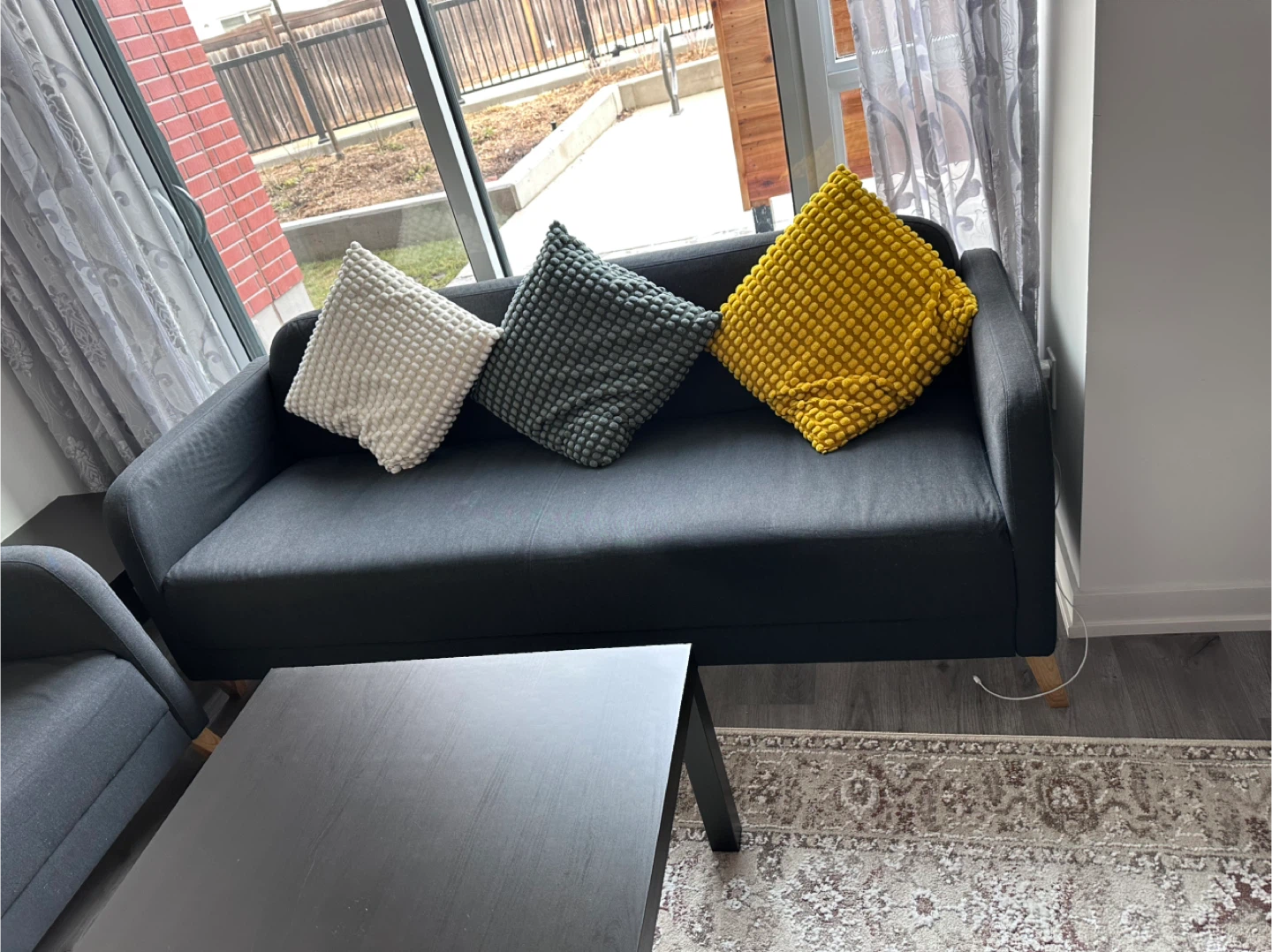 Ikea sofa set perfect for living room - photo 4