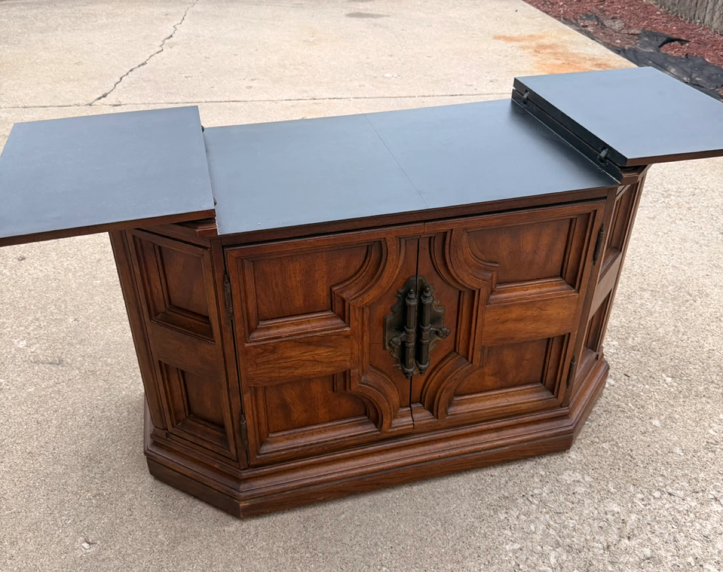 Vintage Wood Bar Cabinet with Pull-Out Top - photo 3