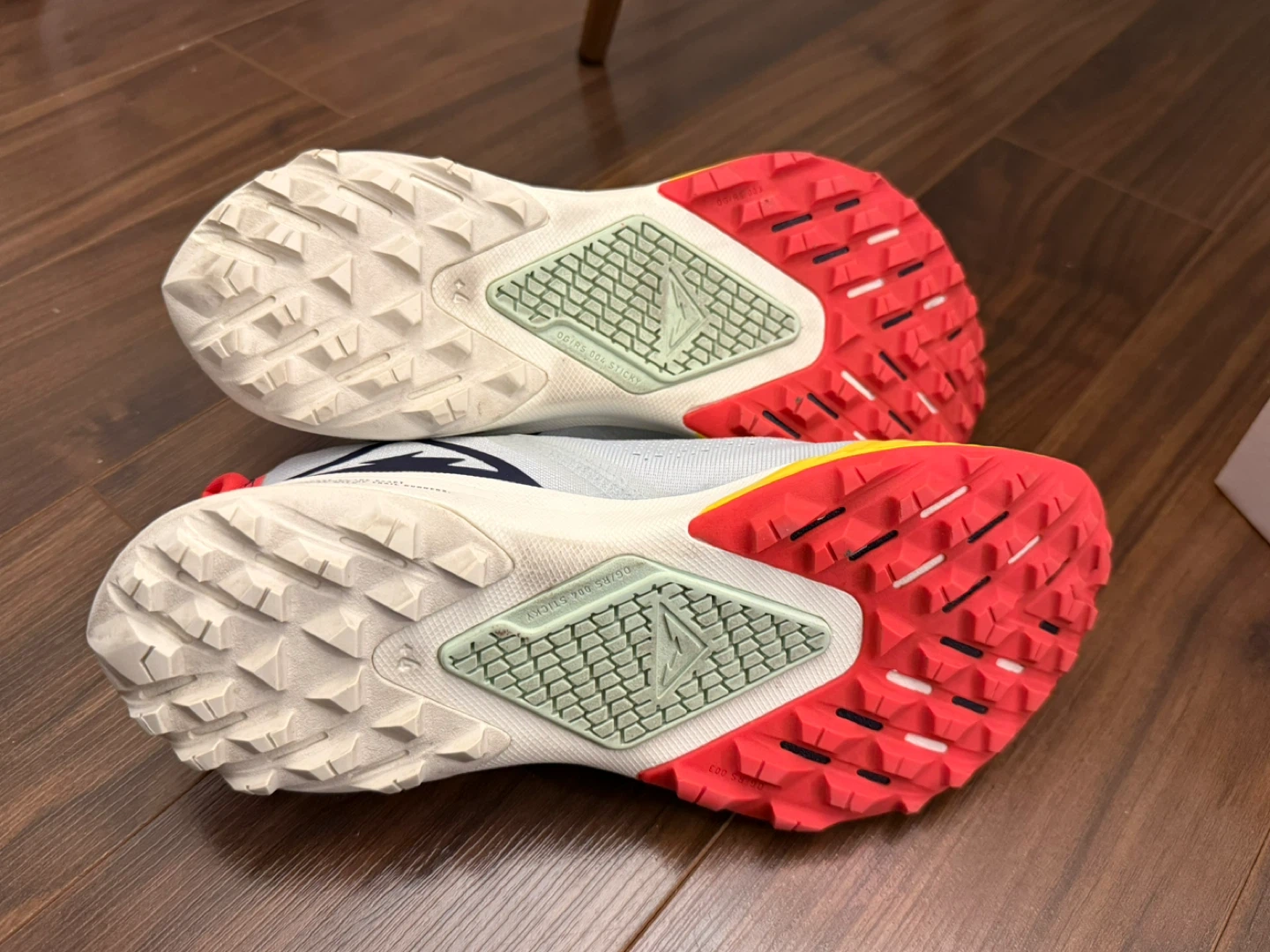 Nike Terra Kiger running shoes - photo 2