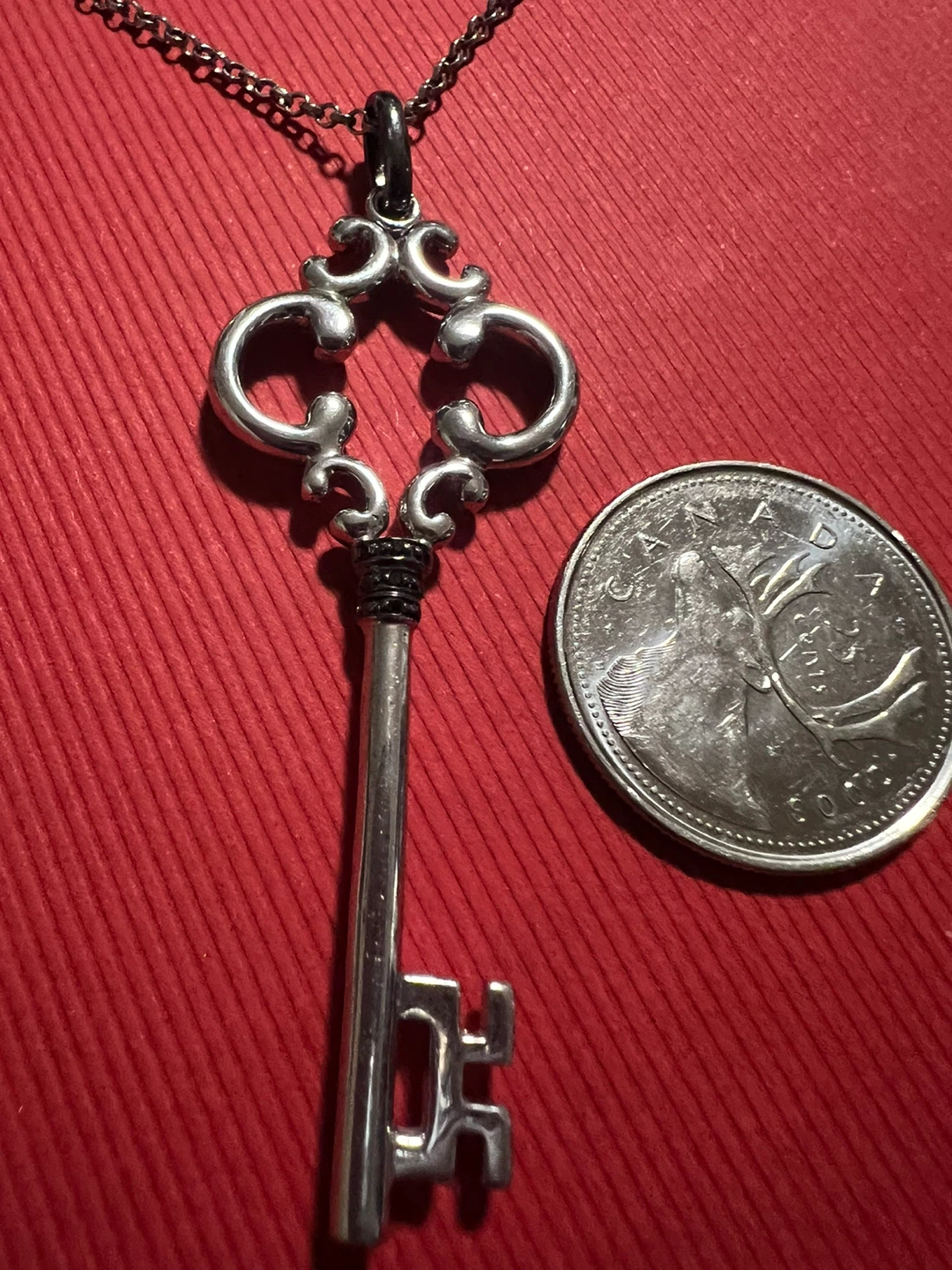 925 silver key necklace with black diamonds