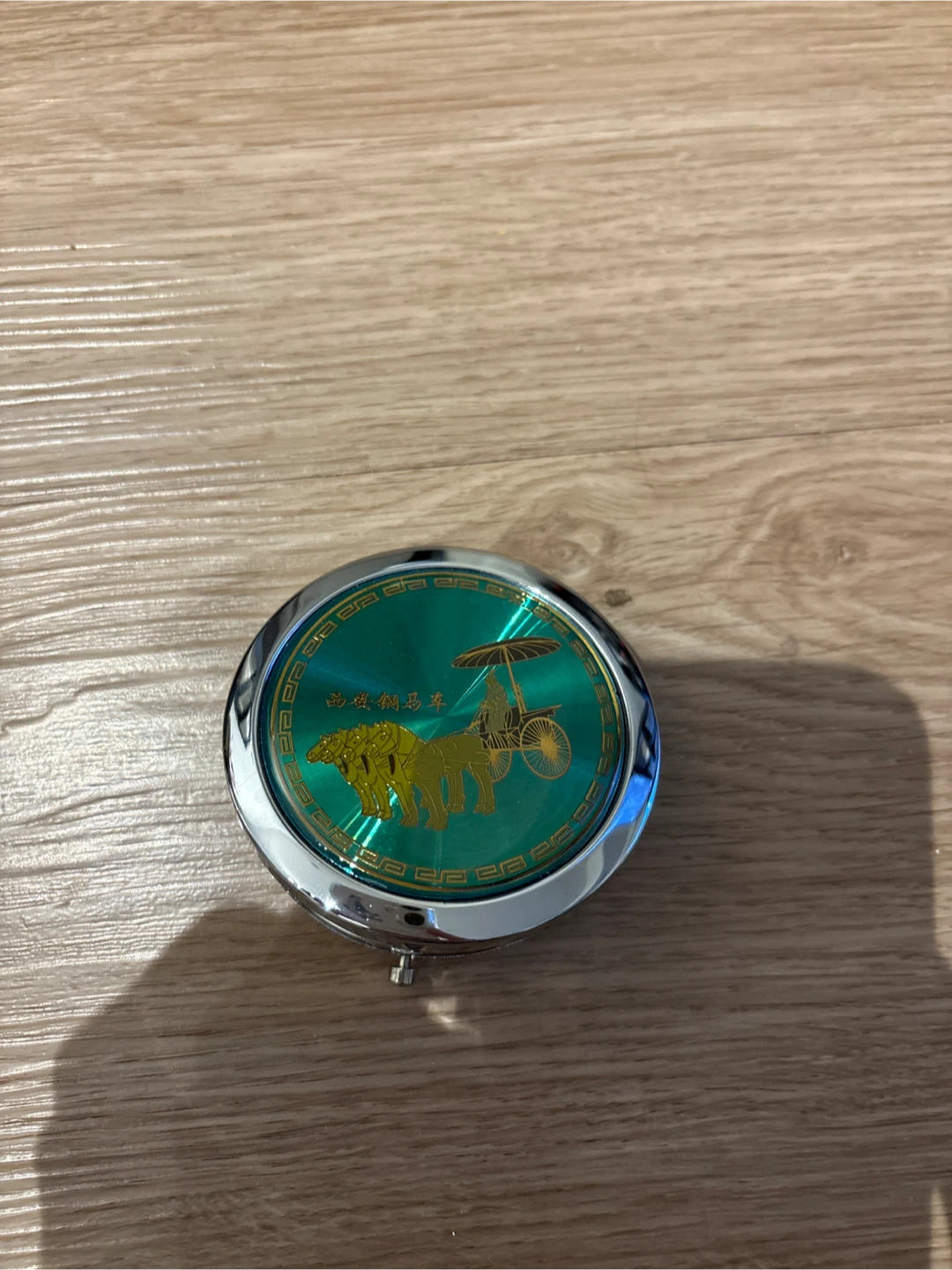 Decorative Compact Mirror