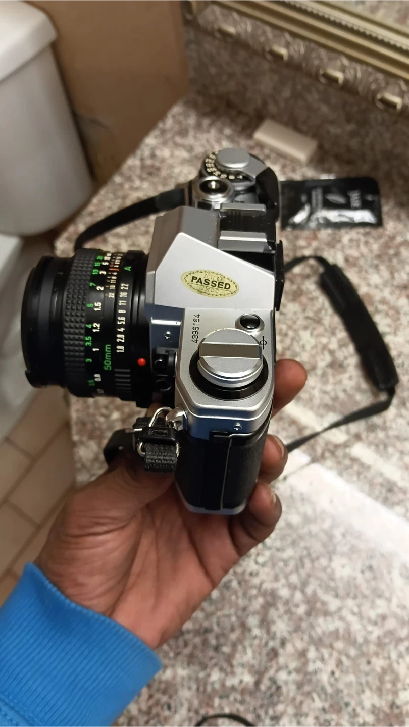 Canon AE-1 35mm Film Camera with 50mm lens - photo 2