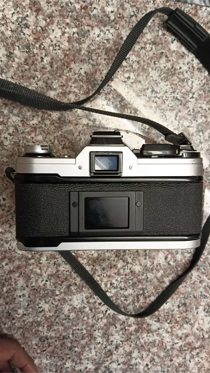Canon AE-1 35mm Film Camera with 50mm lens - photo 5
