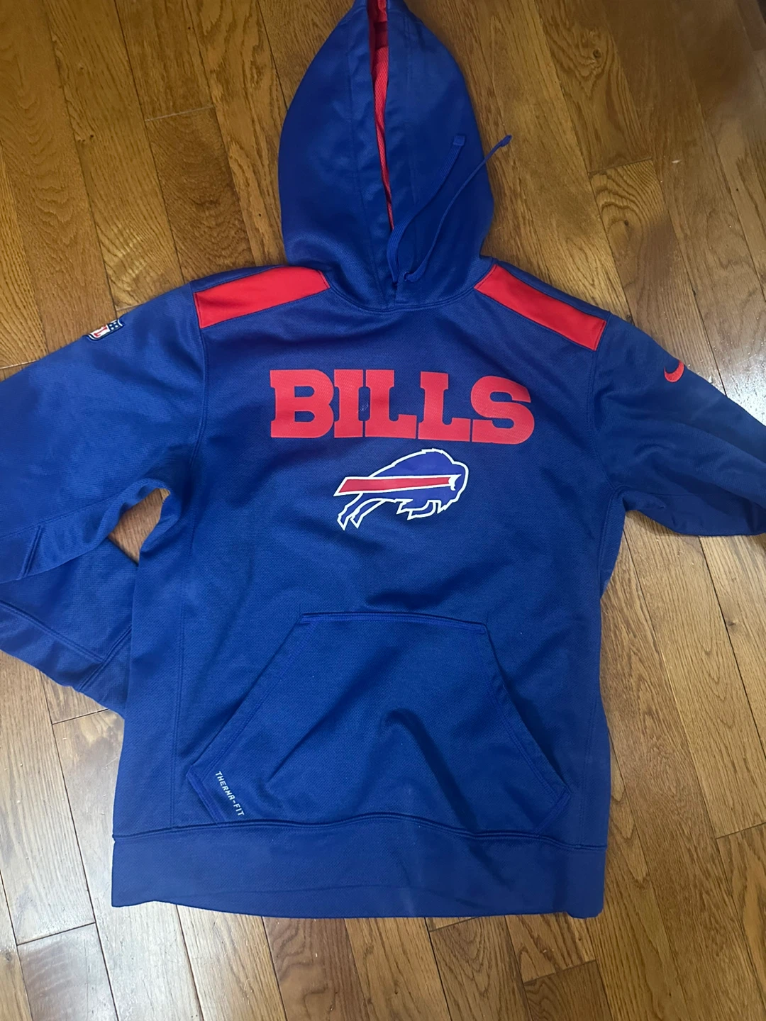 Nike women’s Buffalo Bills Therma-FIT Hoodie