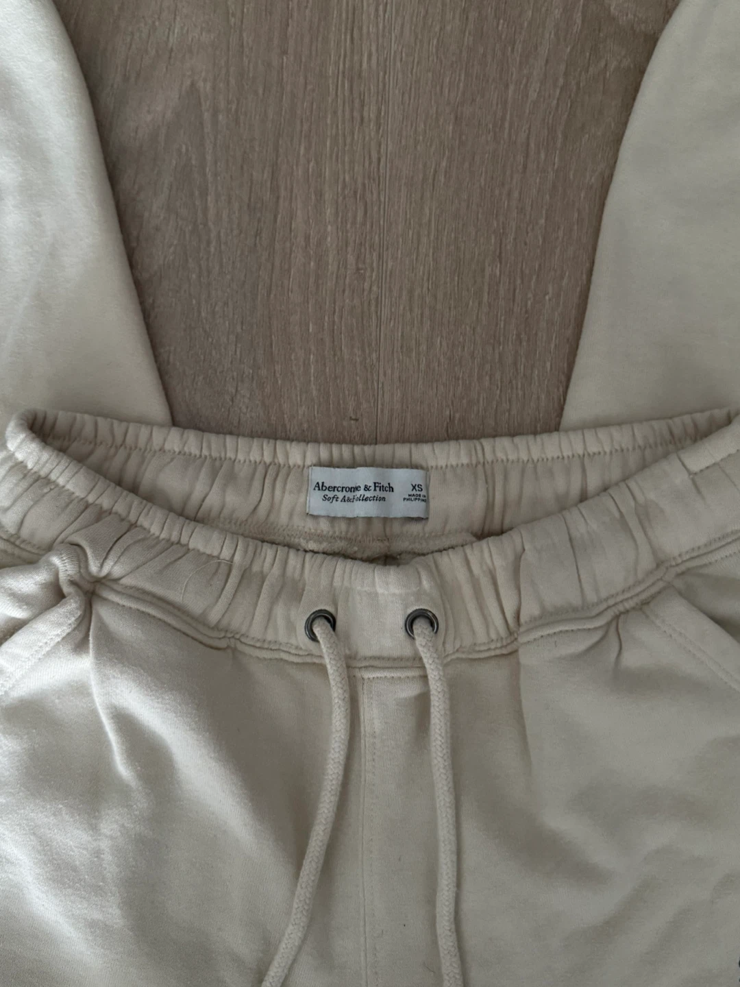 Abercrombie & Fitch Joggers - photo 4