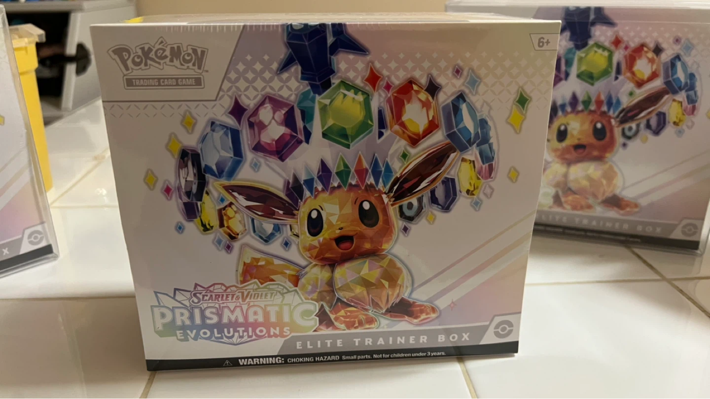 Pokemon Scarlet & Violet Prismatic Evolutions Elite Trainer Box - photo 2