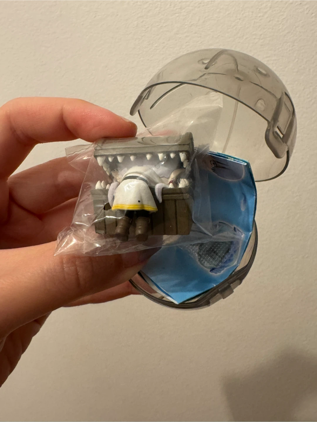 Frieren Gashapon-Mimic & Frieren Figure - photo 3