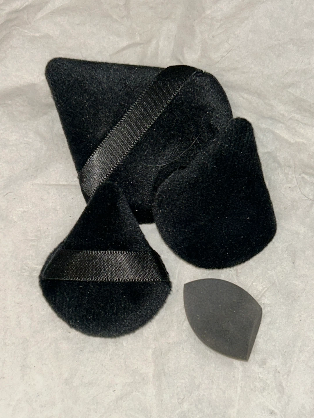 Black Makeup Sponges and Powder Puffs Set - photo 2