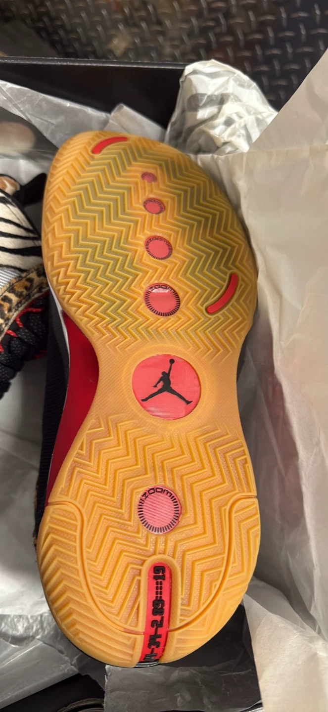 Air Jordan 35 "Toro" Low Top Sneakers - photo 3