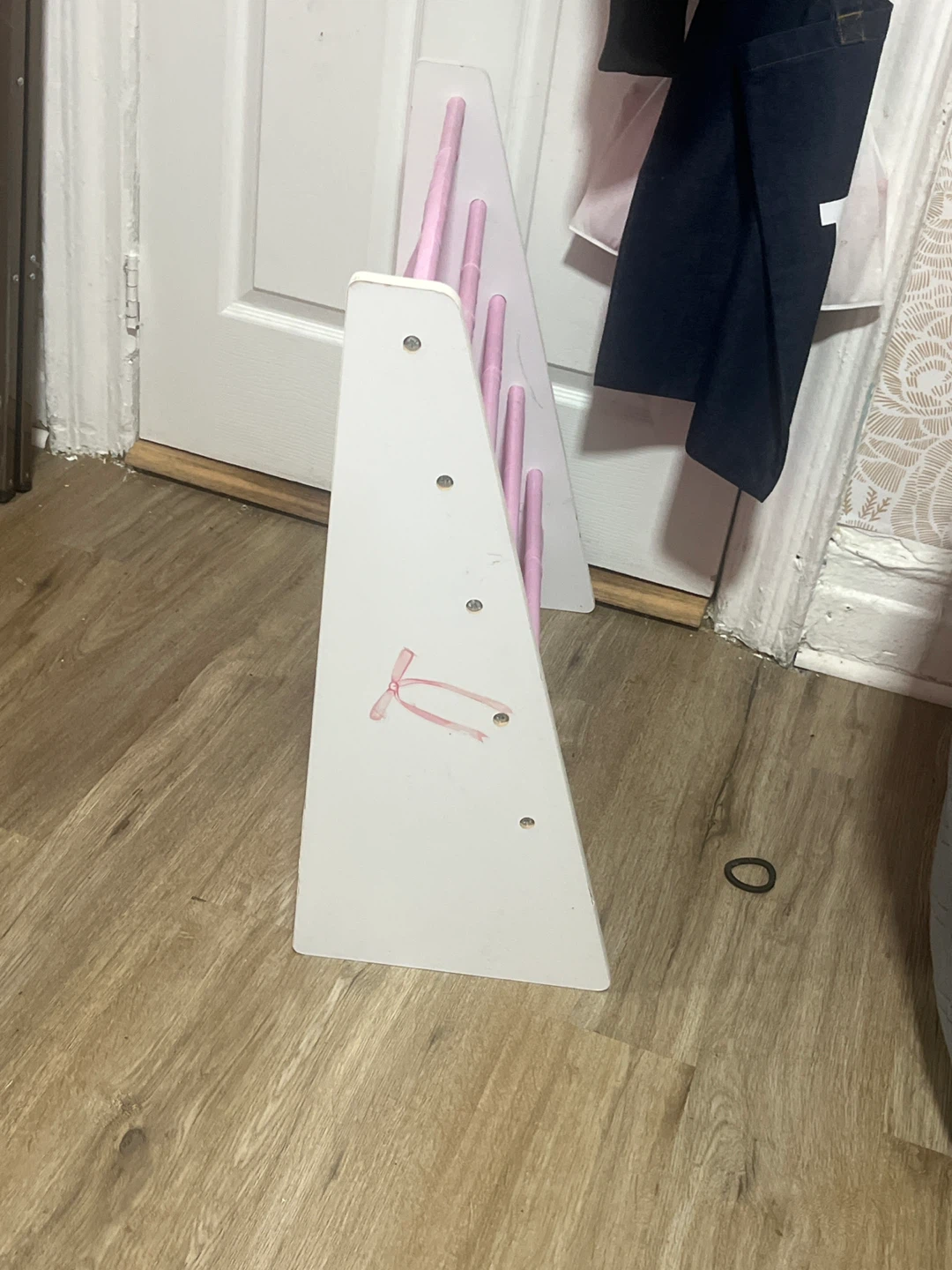 Pink Kids Sling Book Shelf Book Rack - photo 3