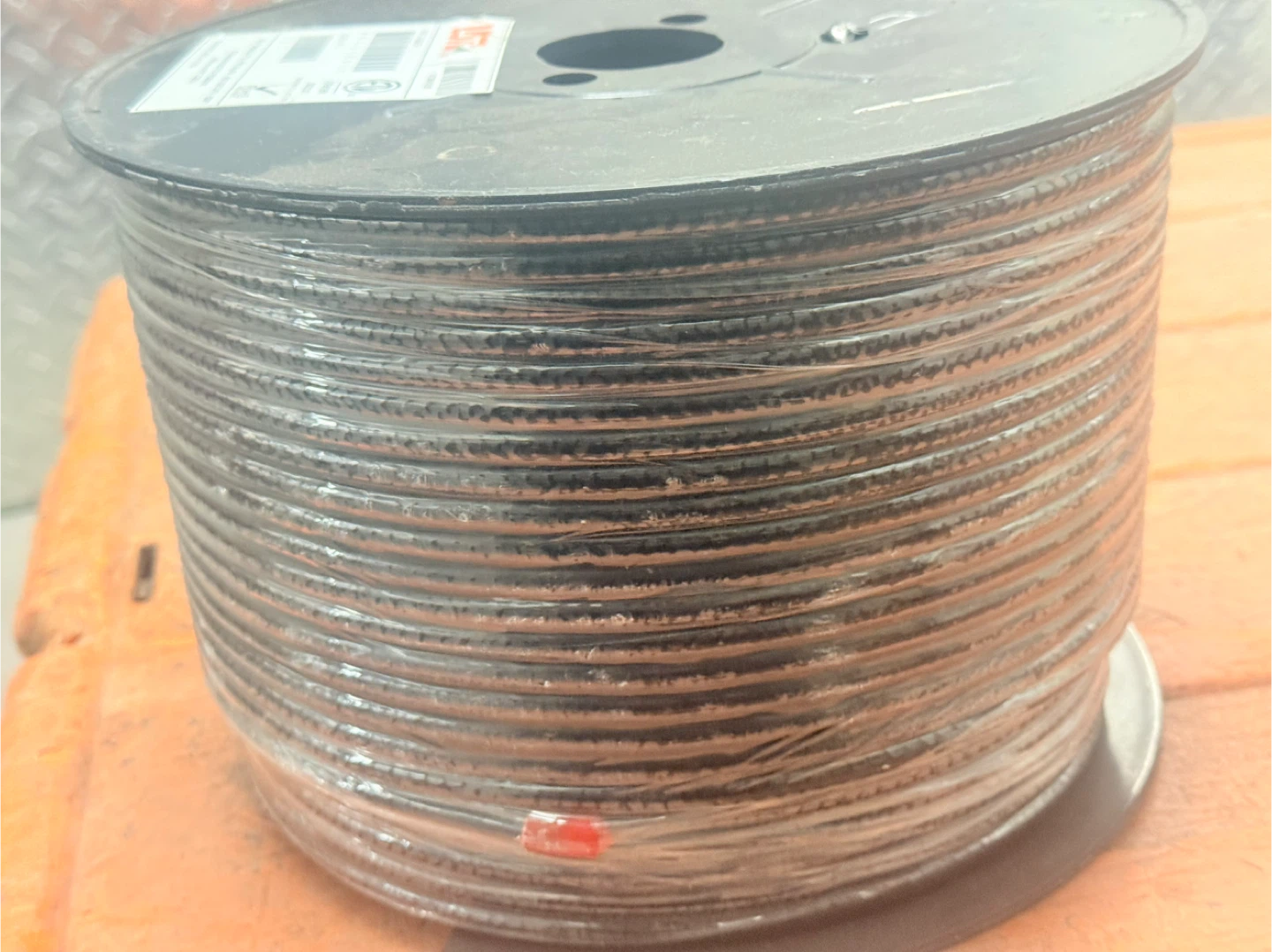 USTCO 14/3 SOOW Cord Reel - photo 4