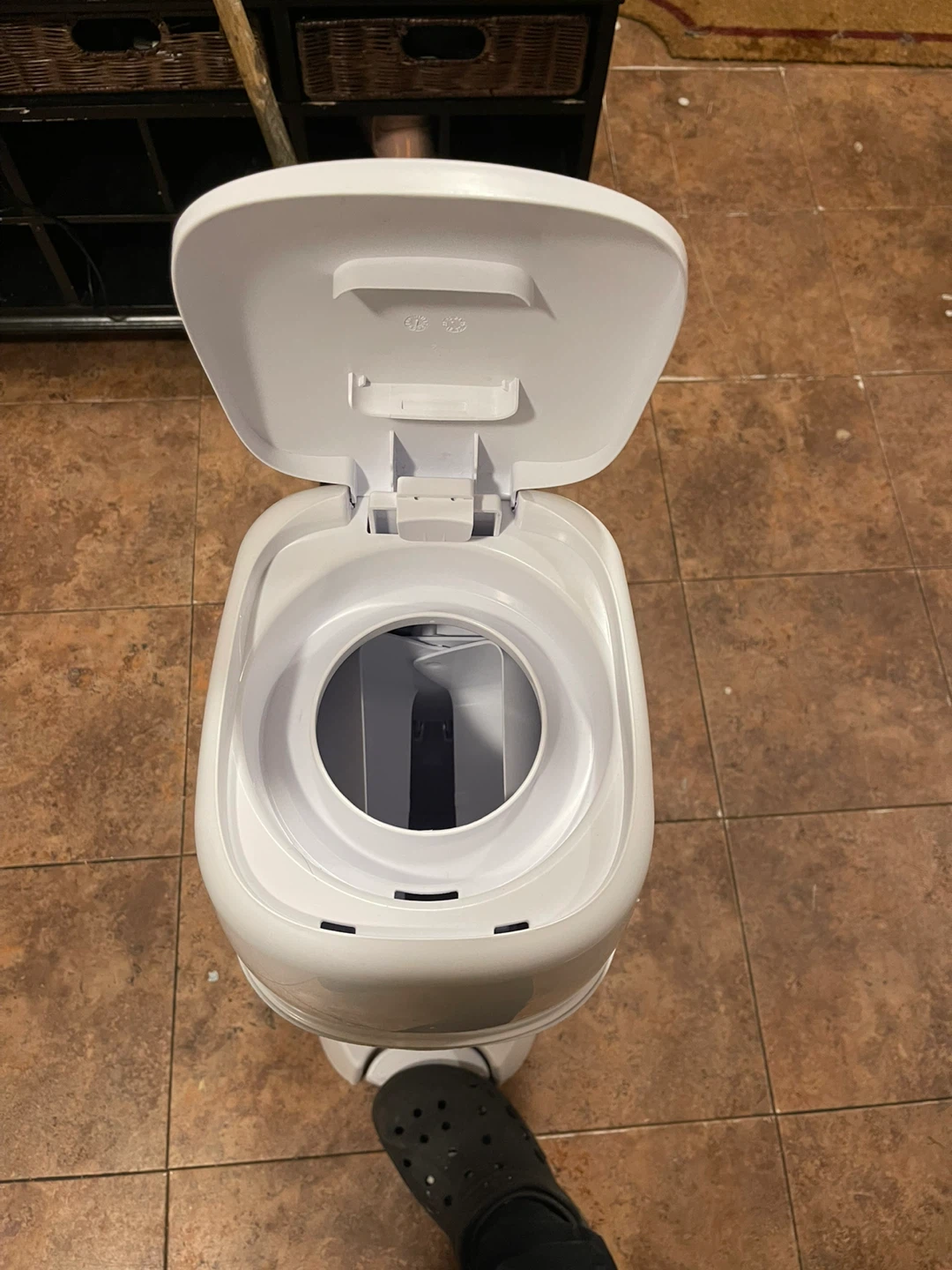Playtex Diaper Genie White Diaper Pail - photo 3