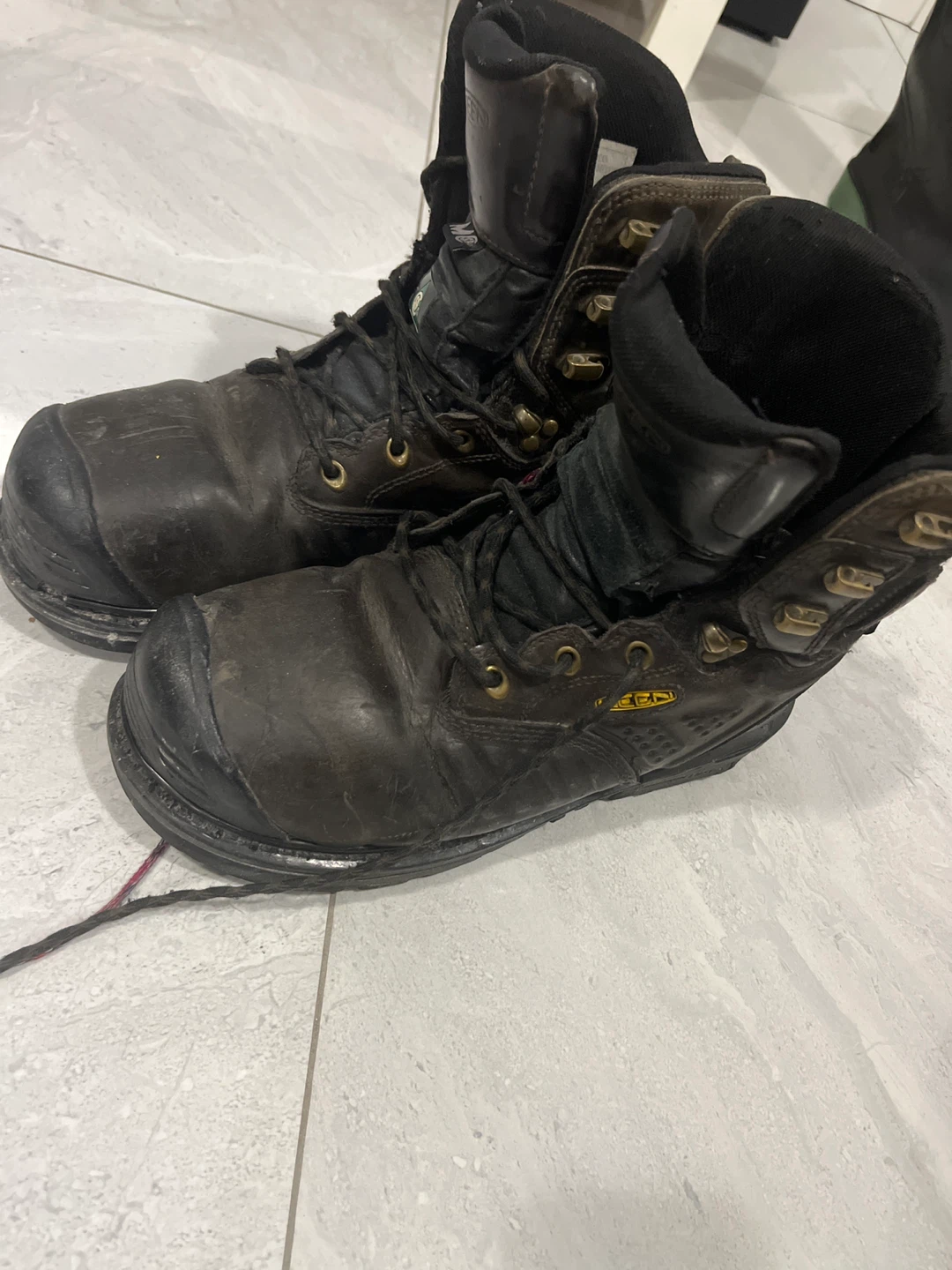 KEEN Men's Black Leather Work Boots