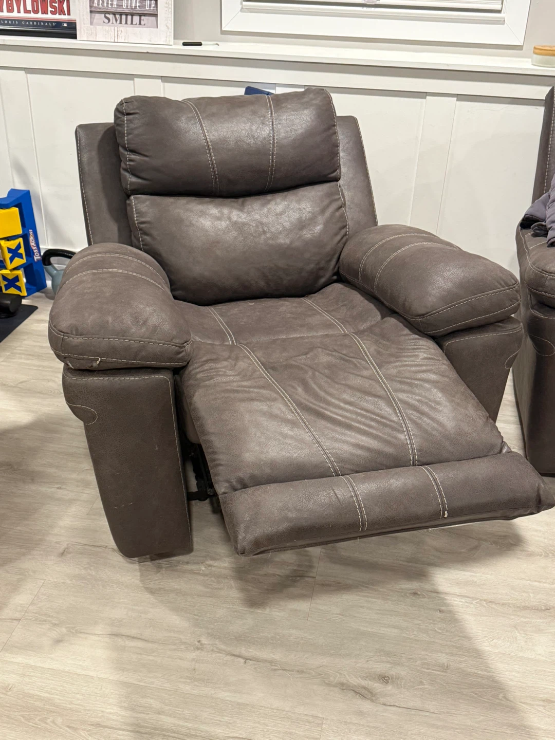 Reclining Chair - photo 2