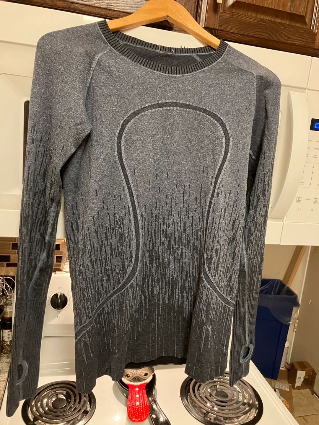Lululemon Long Sleeve Athletic Top Grey