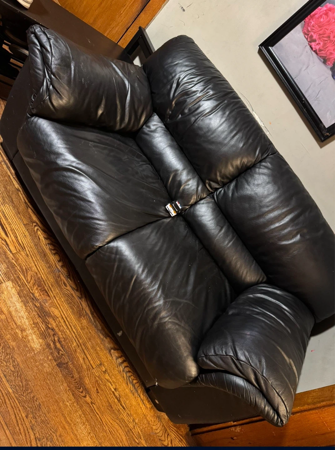 Black Leather Sofa - photo 5
