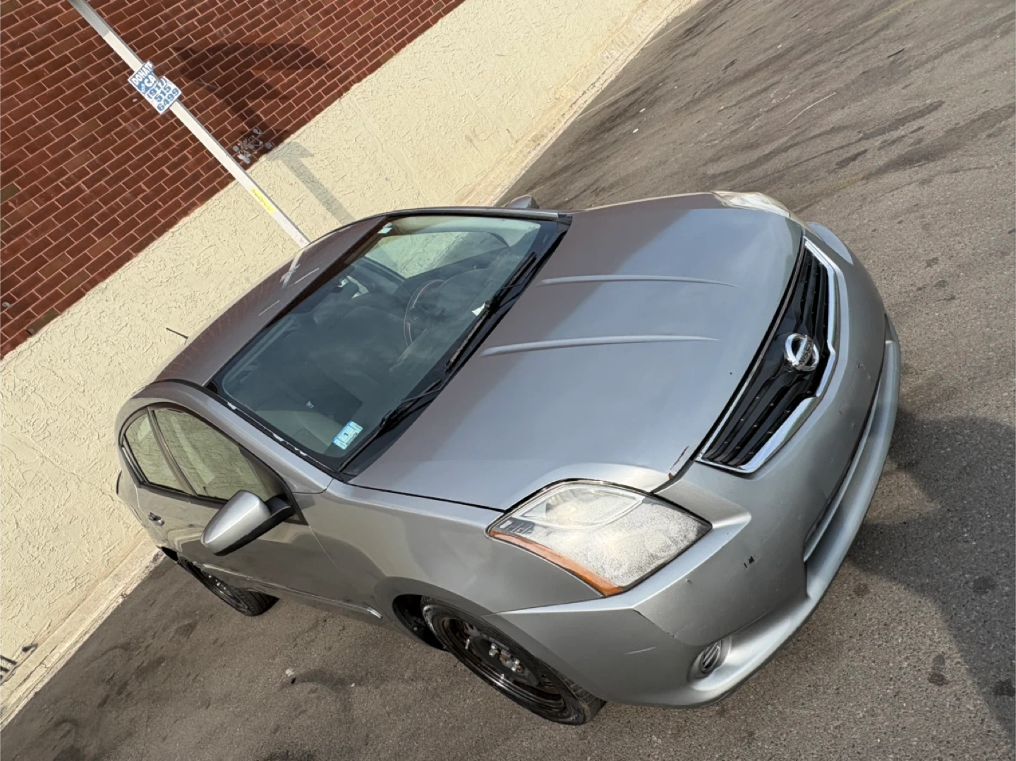 Silver Nissan Sentra 2011 Sedan - photo 3