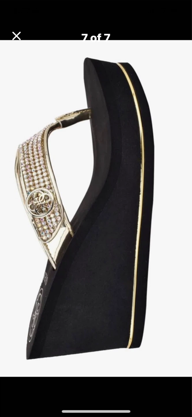 ✨Guess Wedge Flip Flops - Black/Gold - photo 5
