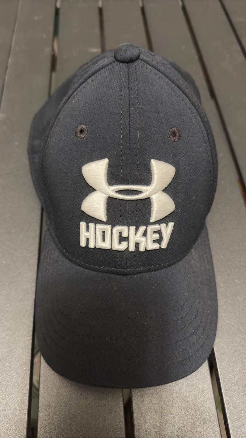 Under Armour Youth Hockey Cap
