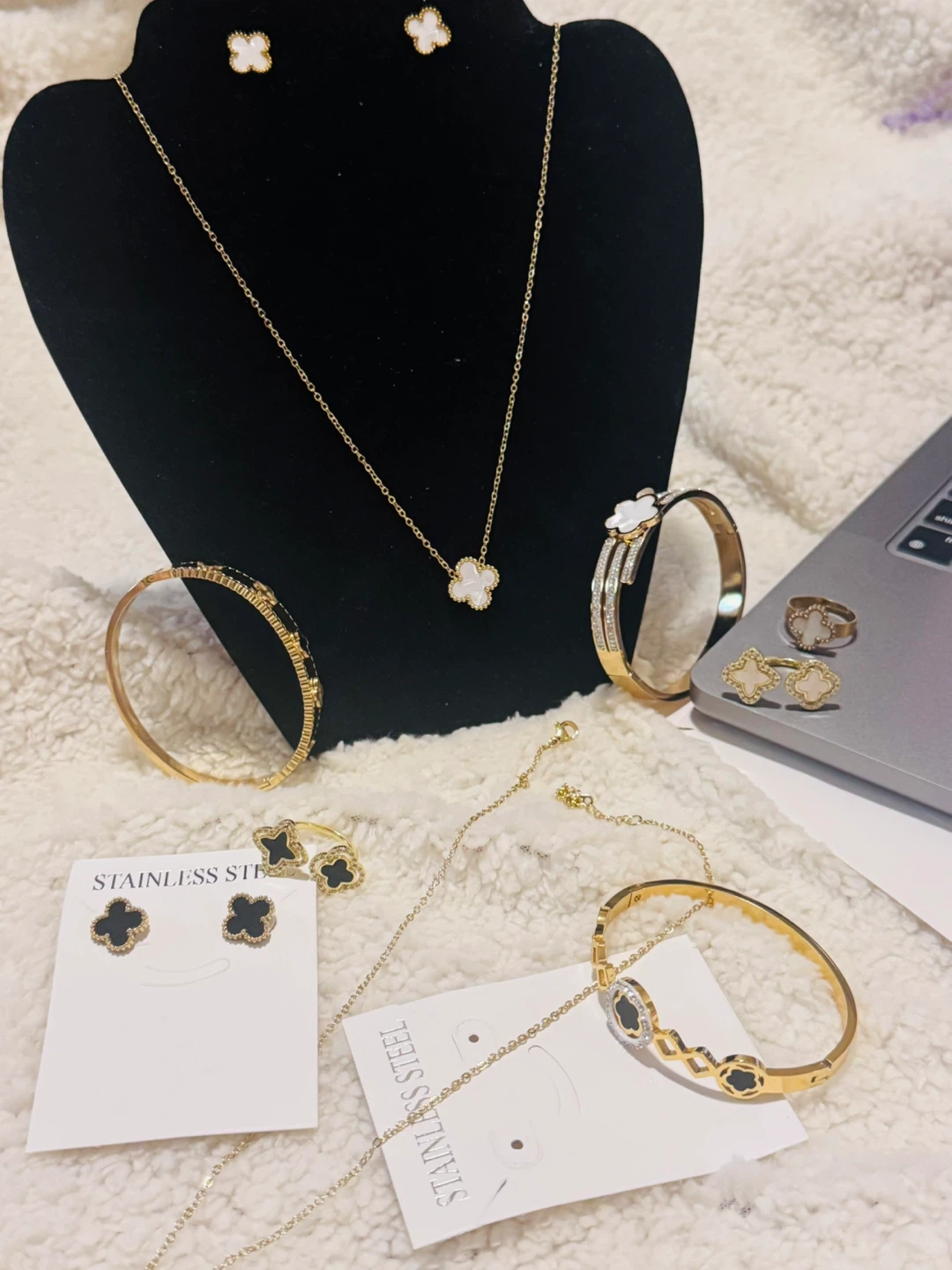 Gold Tone Clover Necklace & Earring Set - photo 2