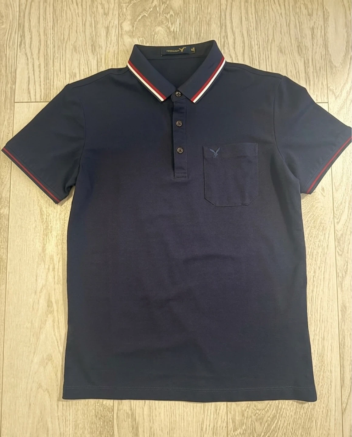 Brand new men’s polo shirt-S