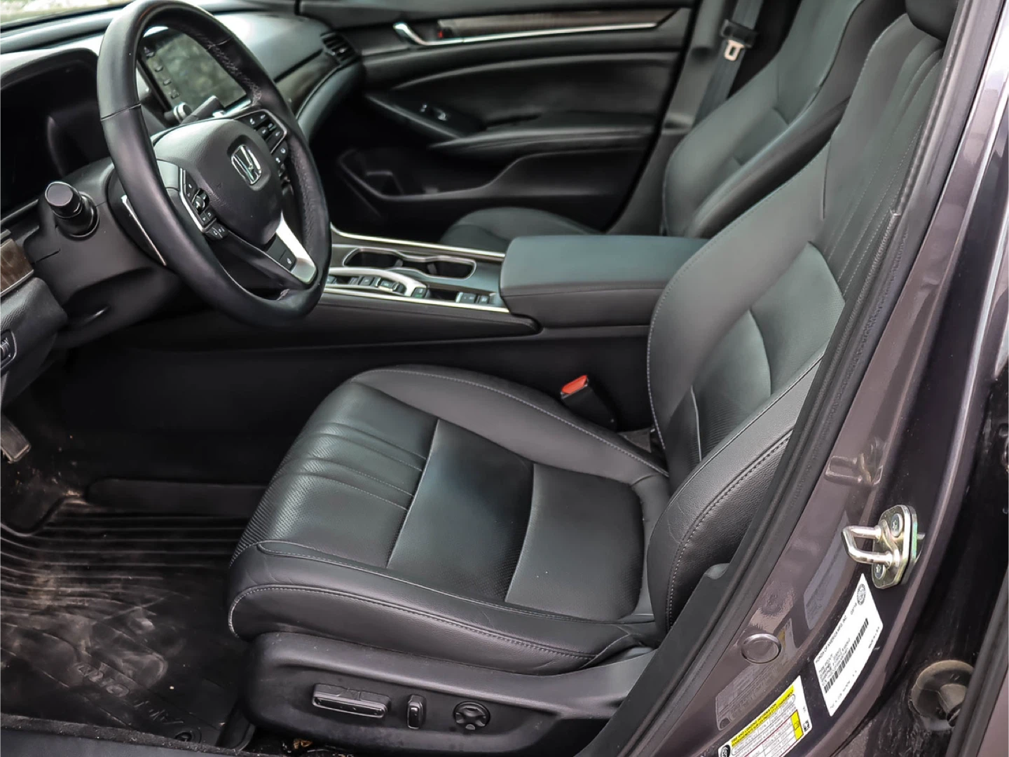 Honda Accord Sedan - photo 3