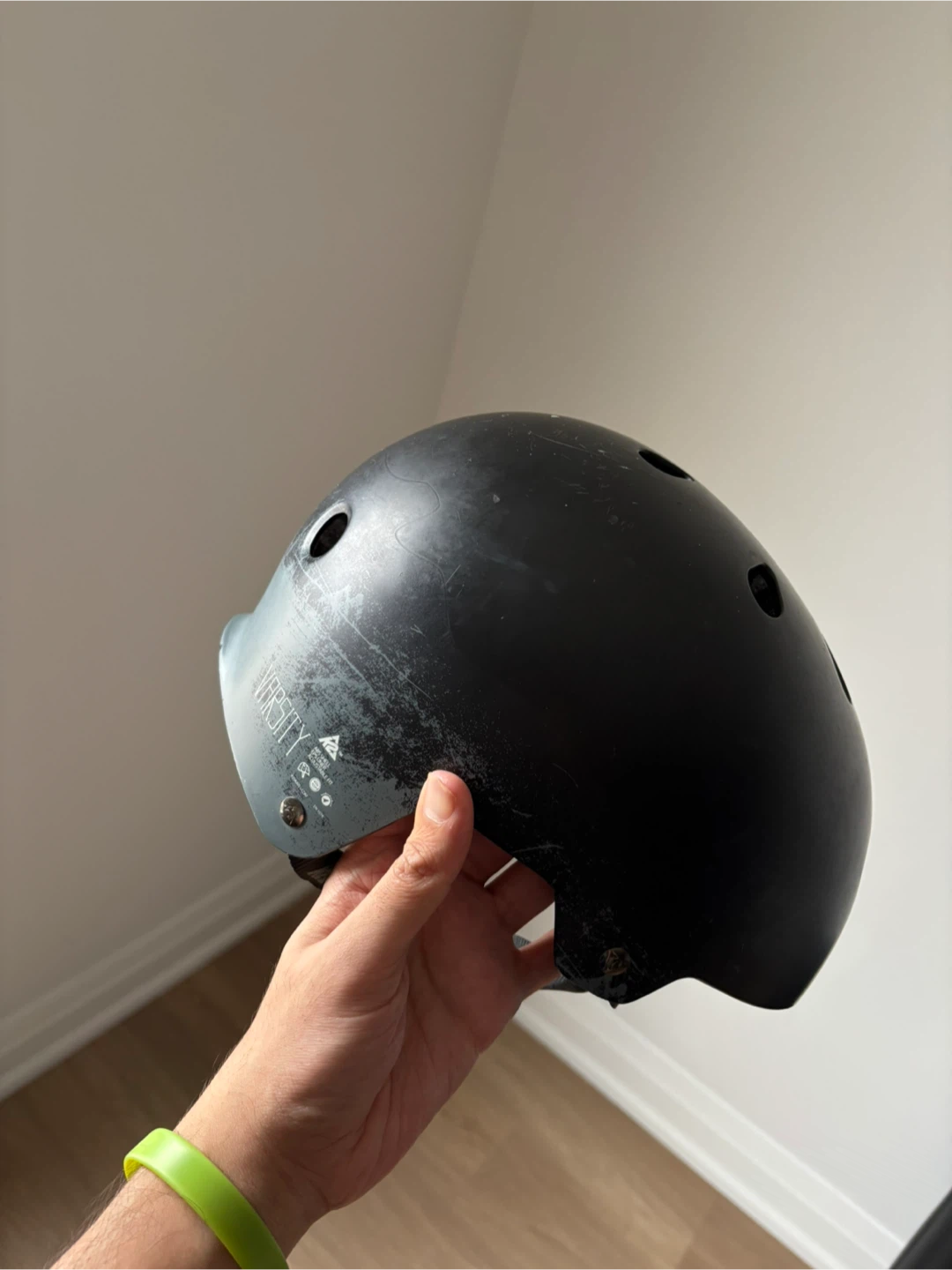 Vans "Off The Wall" Skateboard Helmet - photo 2