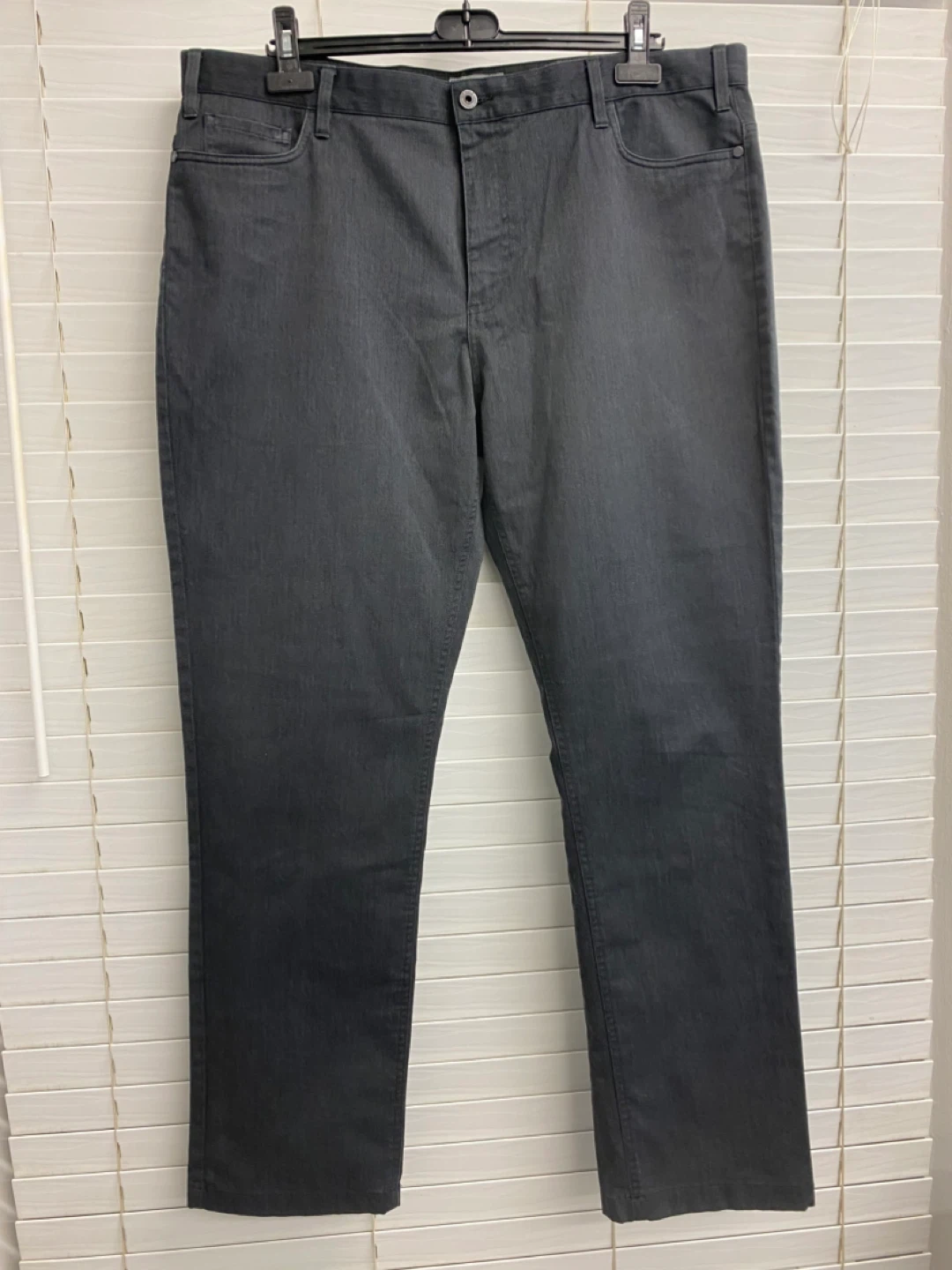 Reaction Kenneth Cole Men's Grey Jeans Size 40x32