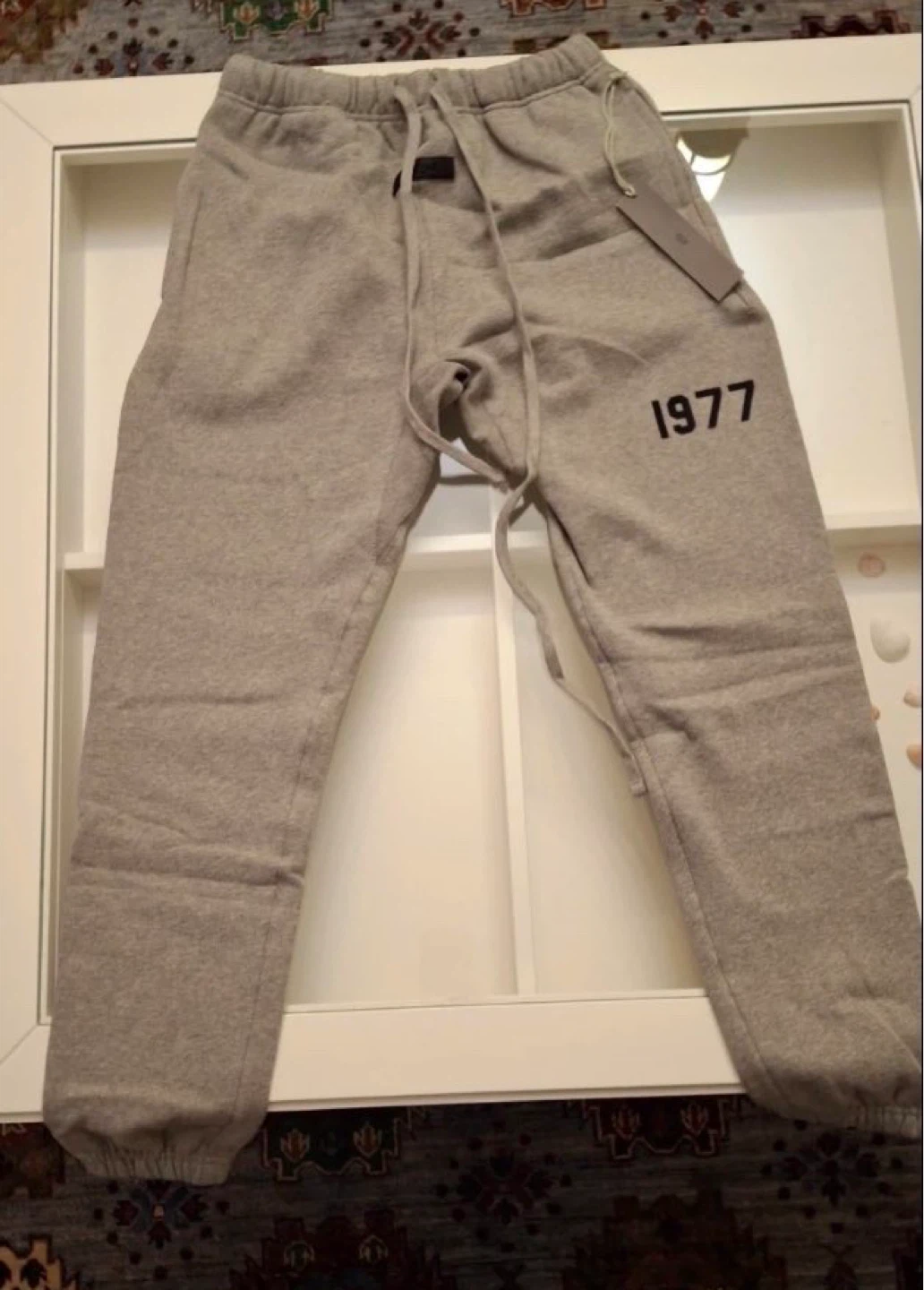 *NEED GONE* 1977 ESSENTIALS PANTS