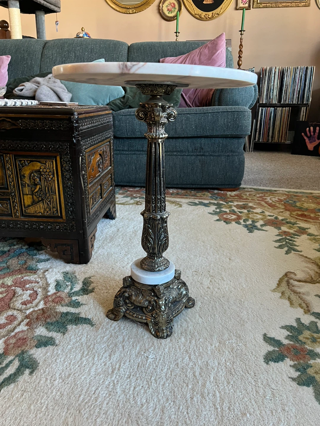 Vintage Marble Top Accent Table with Cherubs - photo 5