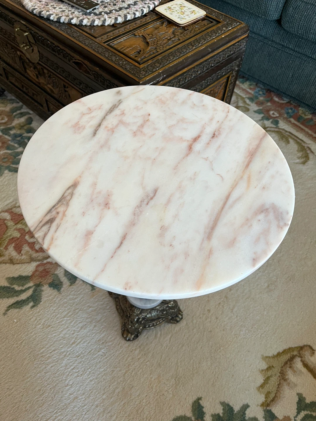 Vintage Marble Top Accent Table with Cherubs - photo 4