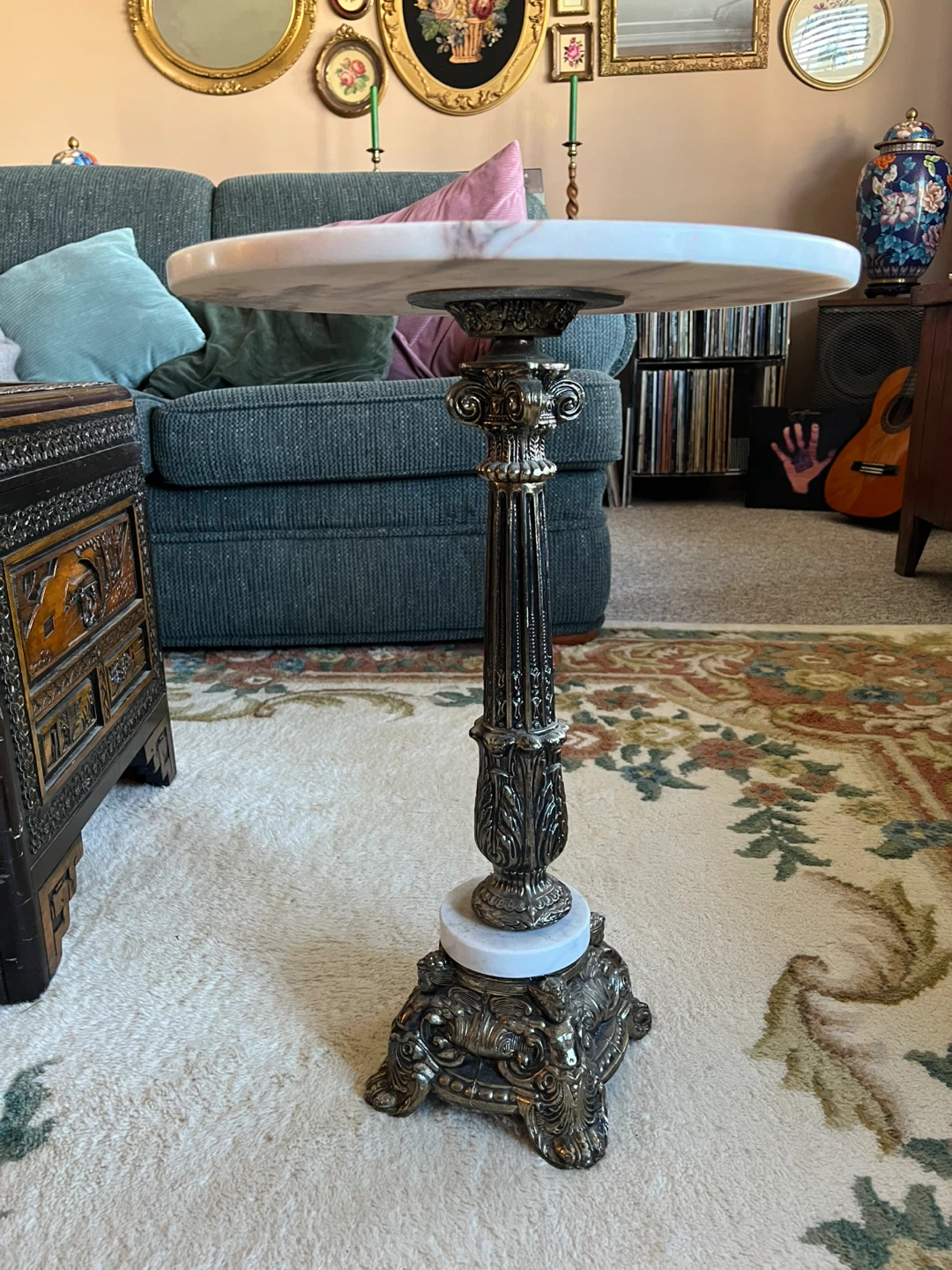 Vintage Marble Top Accent Table with Cherubs - photo 2