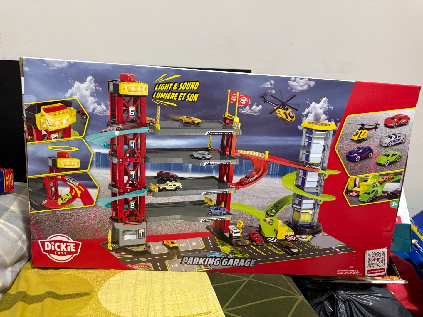 Dickie Toys Parking Garage Playset with Light & Sound