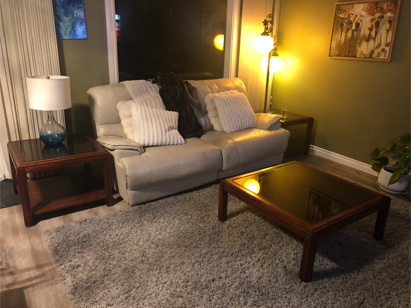 Coffee table and 2 end tables