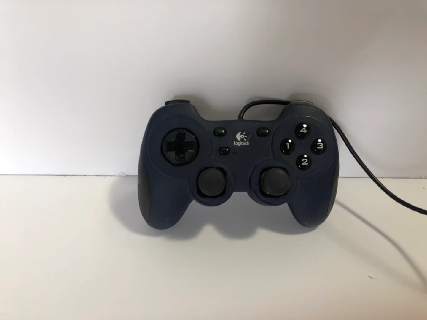 Logitech Gamepad F310 - photo 2