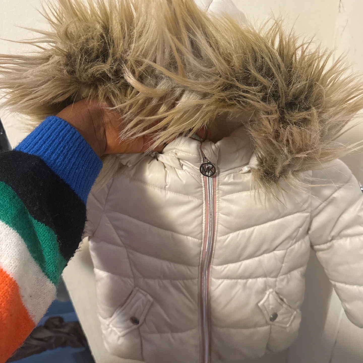 Michael Kors Cream Puffer Jacket with Faux Fur Hood - photo 2