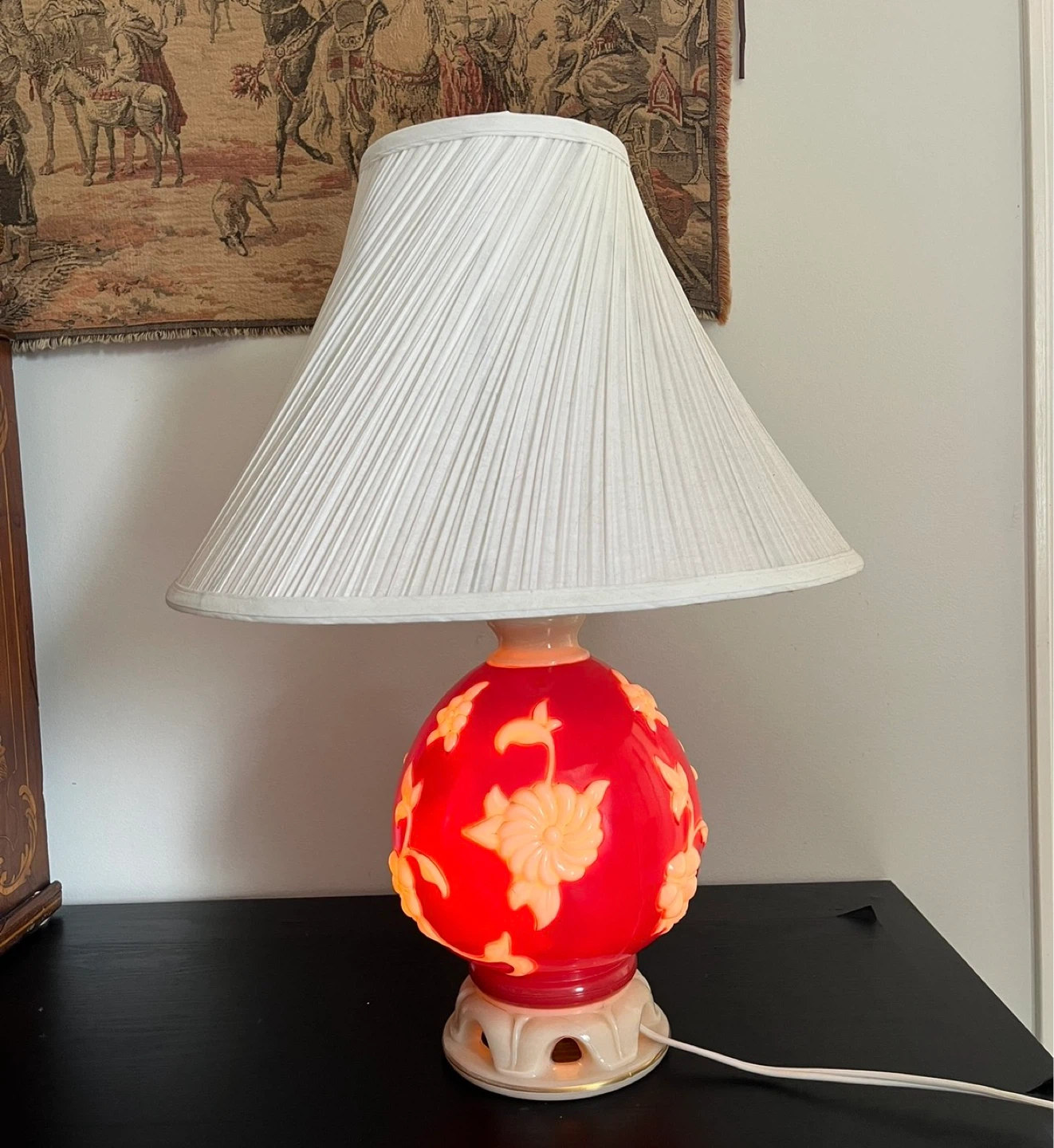 Vintage Aladdin MilkGlass lamp
