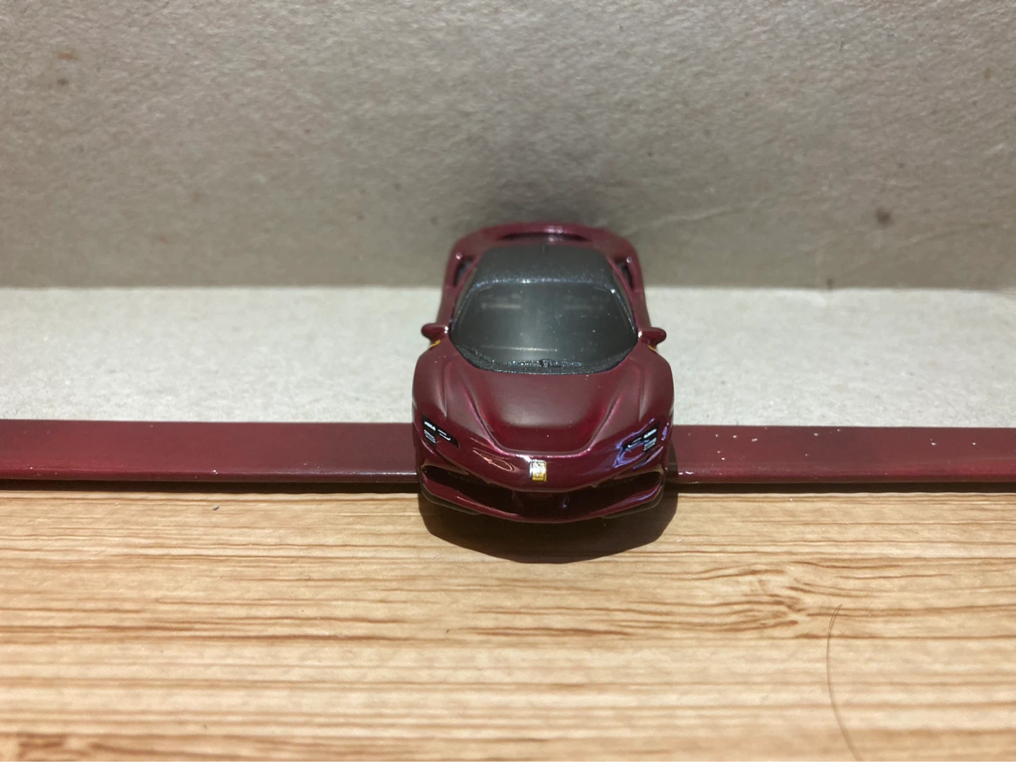 Hot Wheels Loose / Ferrari SF90 Stradale / Burgundy - photo 2